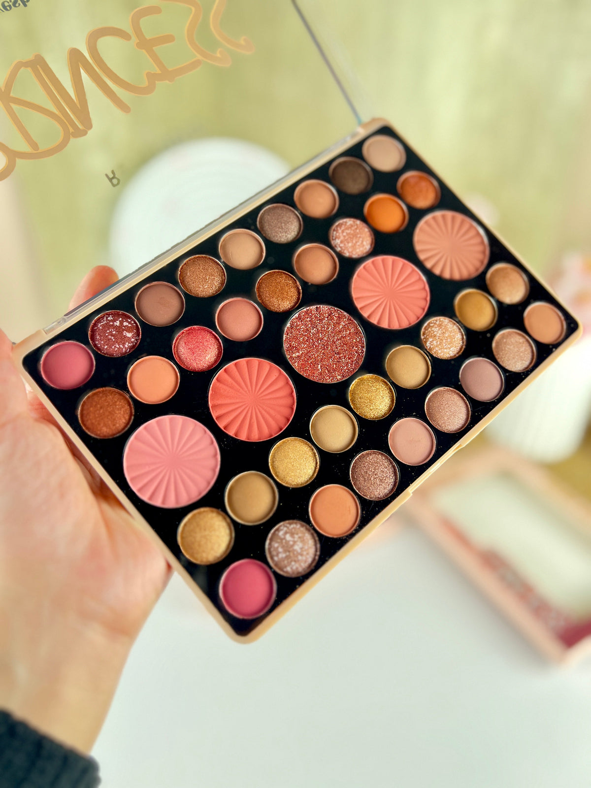 Rose Gold Eyeshadow Palette